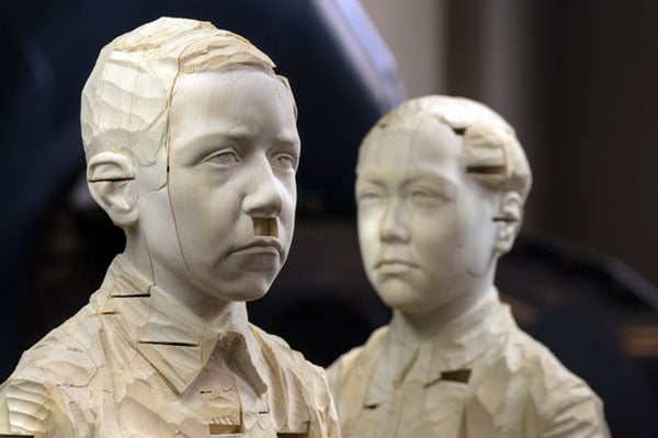 Hitler and Mao, 2007, © Gehard Demetz wood, 2 pieces, ca 168 x 37 x 37 cm each, detail Courtesy Galleria Rubin, Milano Photo by Egon Dejori