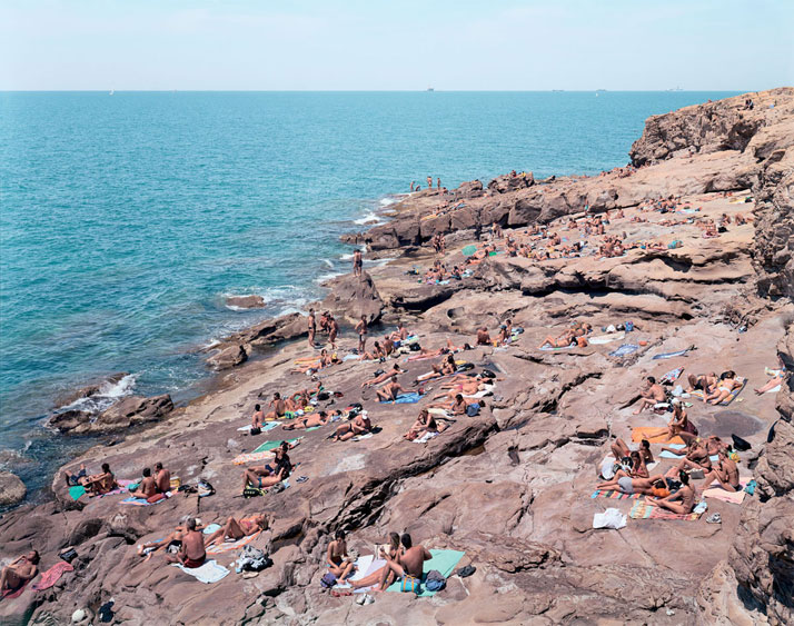 Calafuria, 2003, Livorno, Italyphoto © Massimo Vitali