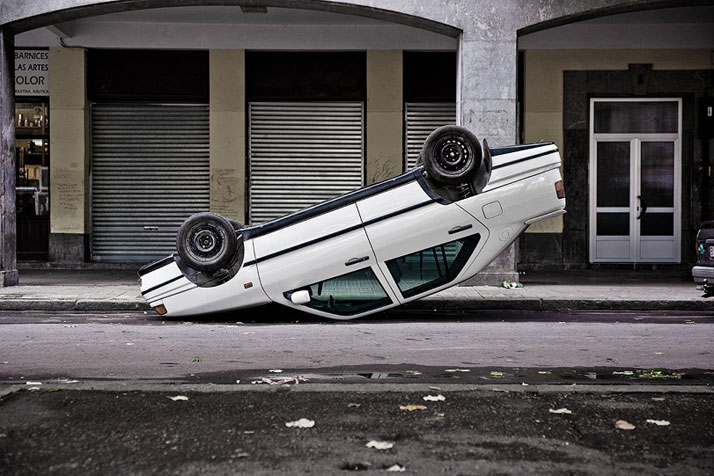 UPSIDE DOWN, Bilbao, Spain, 2008. Photo © SpY.