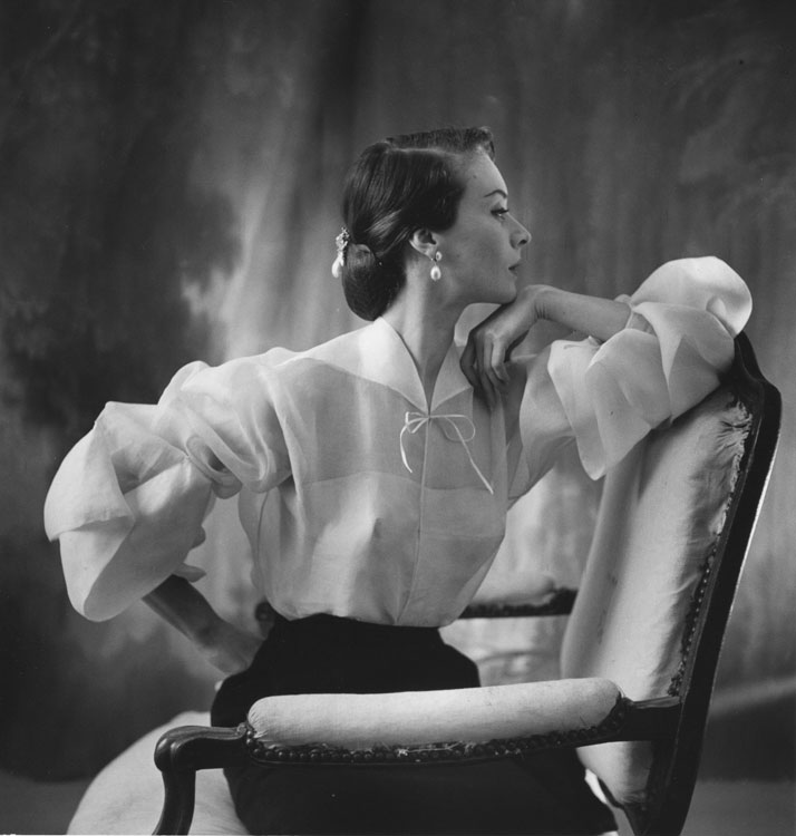 Henry Clarke, Vogue France, May 1951 © Henry Clarke / Galliera.