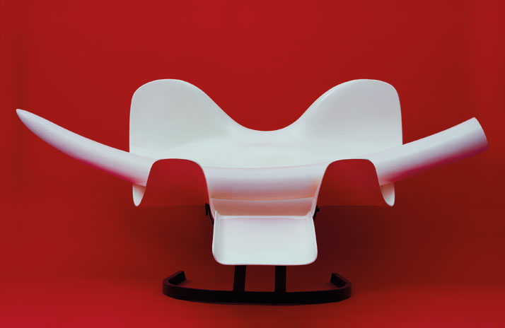 1968: ITALIAN RADICAL FURNITURE, © DESTE FOUNDATION AND TOILETPAPER.