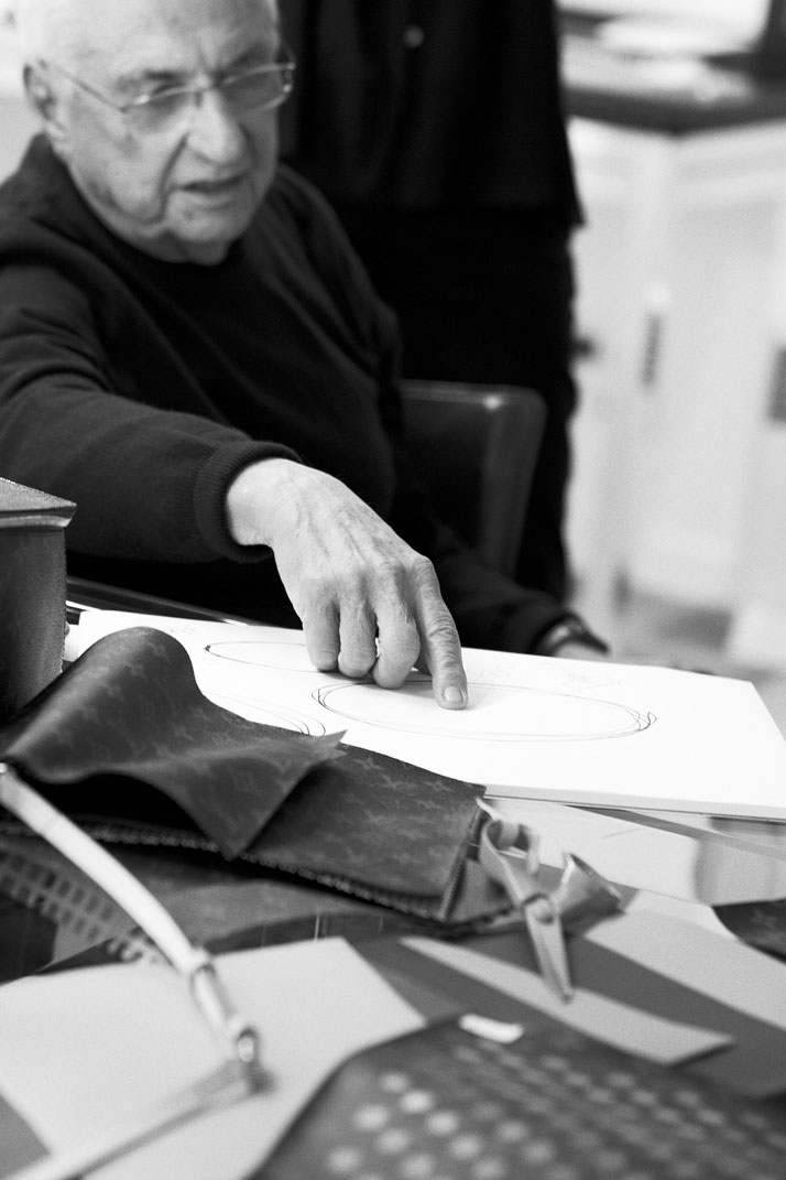 Louis Vuitton EN - Fashion - CELEBRATING MONOGRAM – REI KAWAKUBO