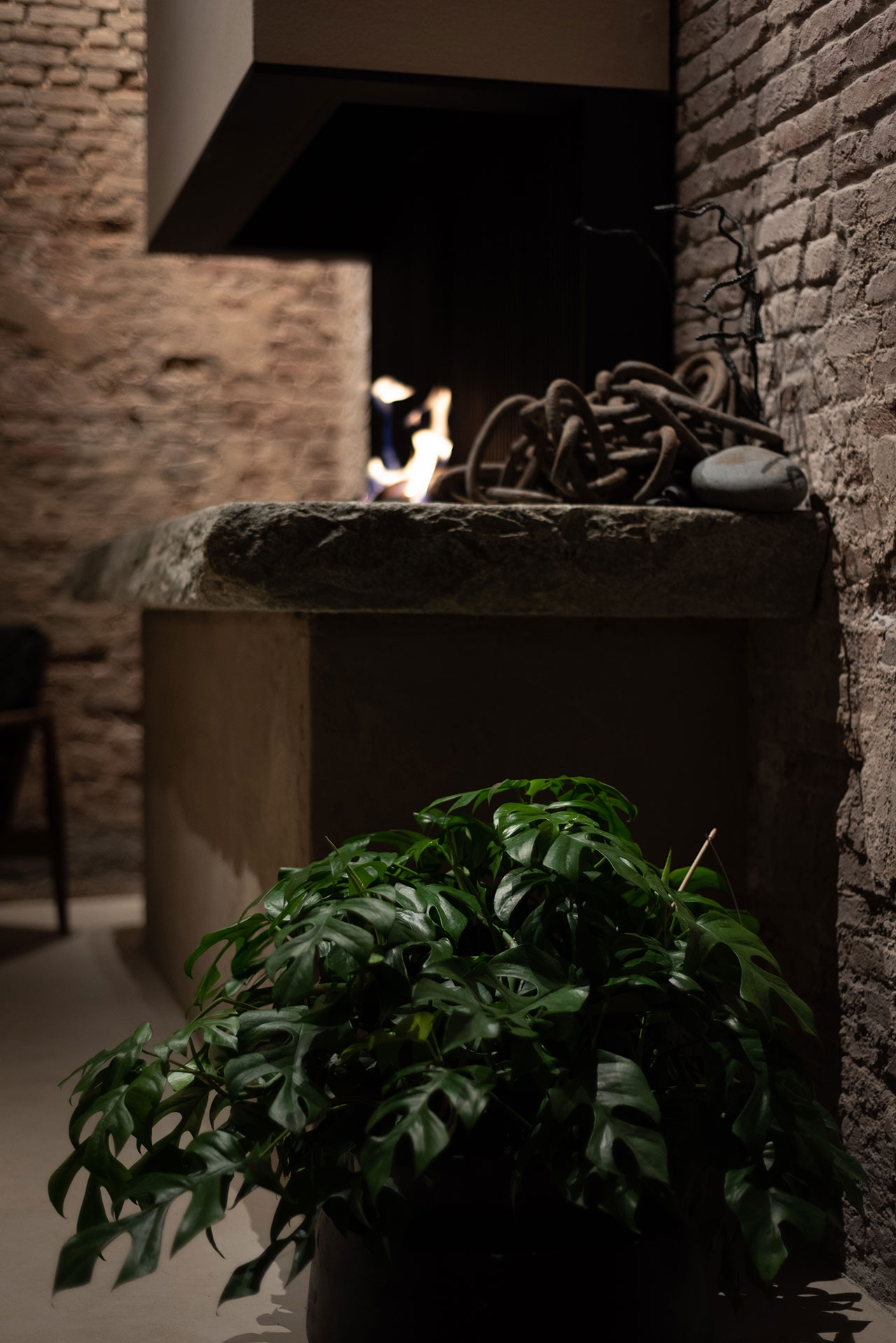 STABLE restaurant designed by Dieter Vander Velpen. Fireplace designed by Arno De Clerck. Photo by Patricia Goijens.