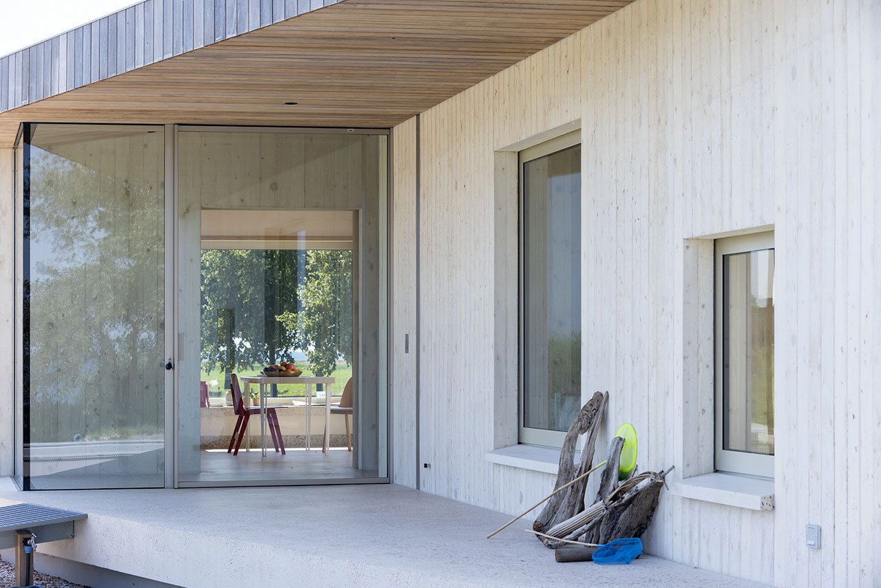 De Kort an in Award-Winning the Schaik Design Dutch Retreat | Countryside Yatzer Van Minimalist