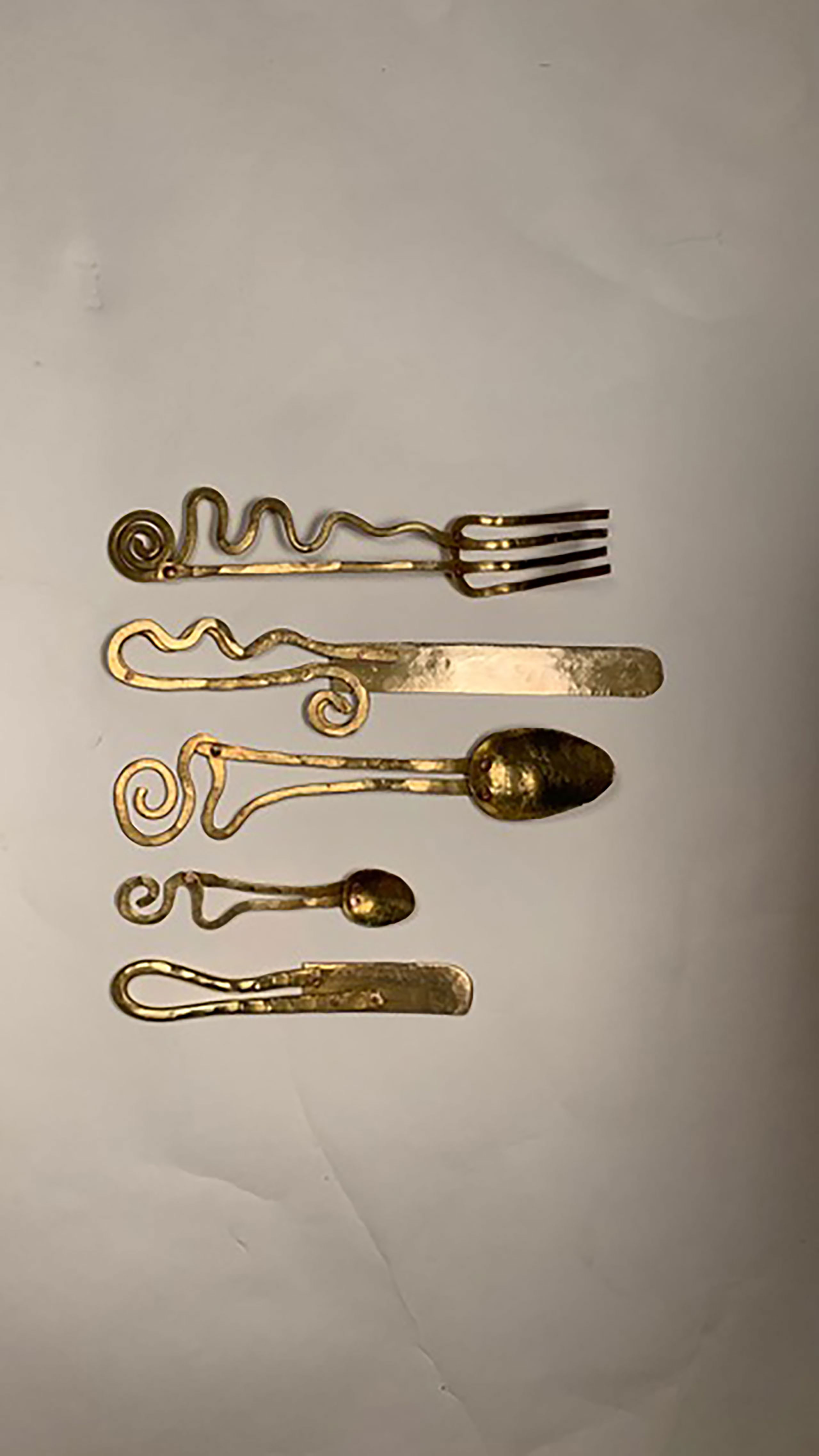 Handmade cutlery by Sebastião Lobo © Sebastião Lobo.