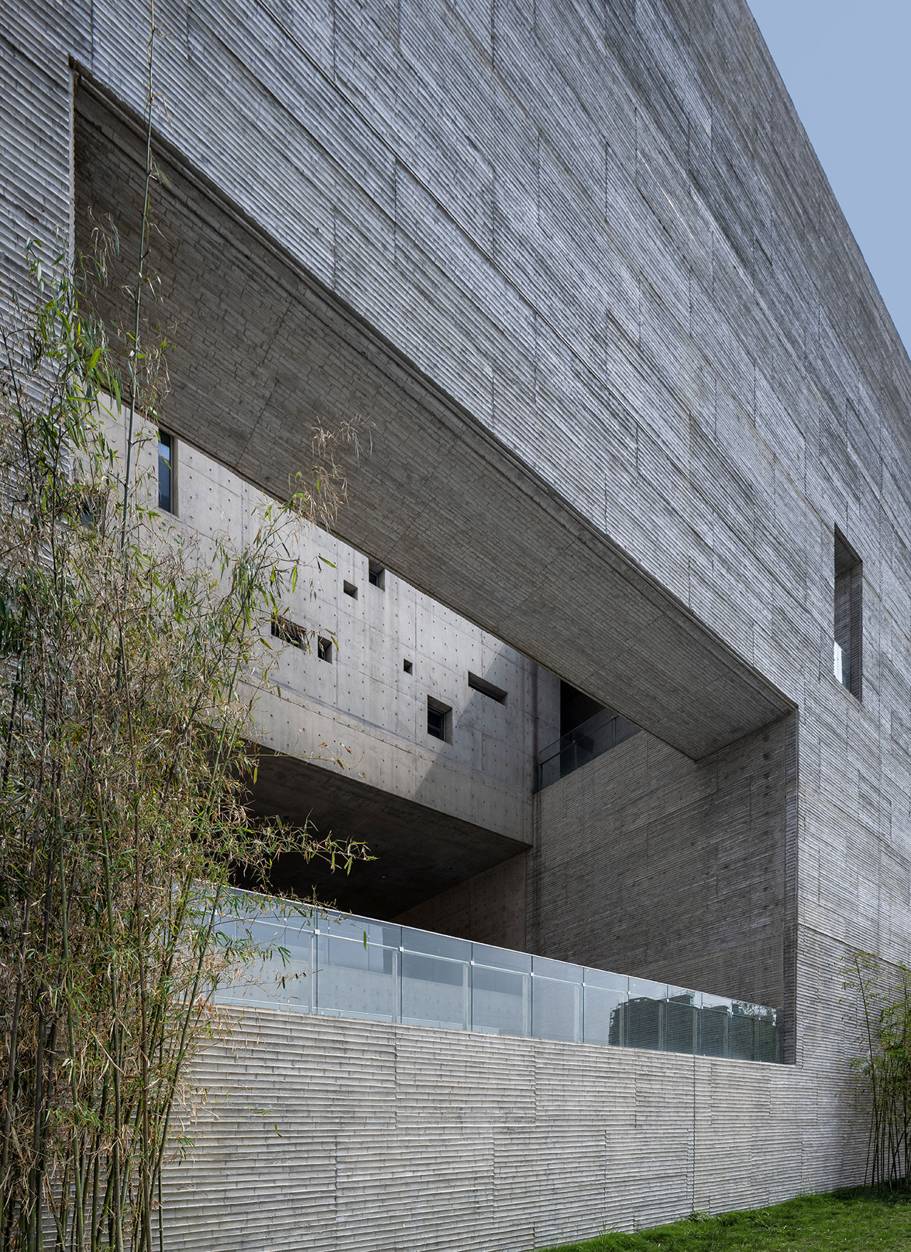 Shou County Culture and Art Center by Studio Zhu-Pei.
Photography by Schran Images, courtesy of Studio Zhu-Pei.