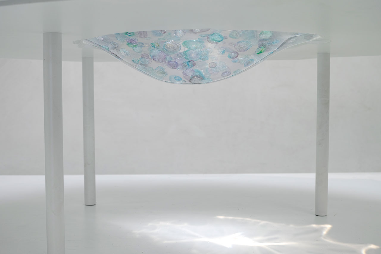 Flavie Audi, Stellar flux (side table detail). Glass, marble, resin, glass, powder coated steel. 75 x 60 x 43 cm.