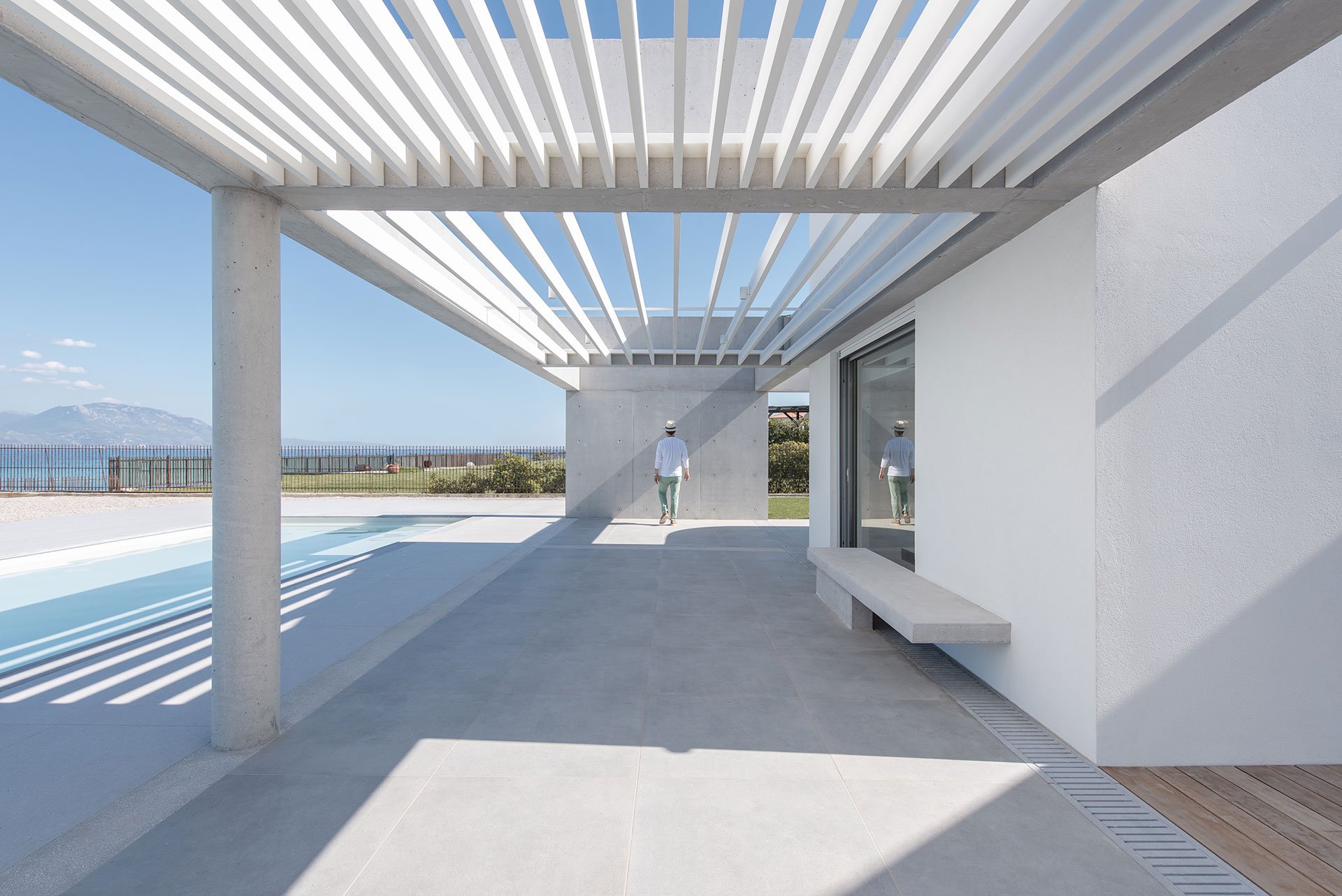 Beach House Neratza by R.C.TECH.
Photo by Athina Souli.