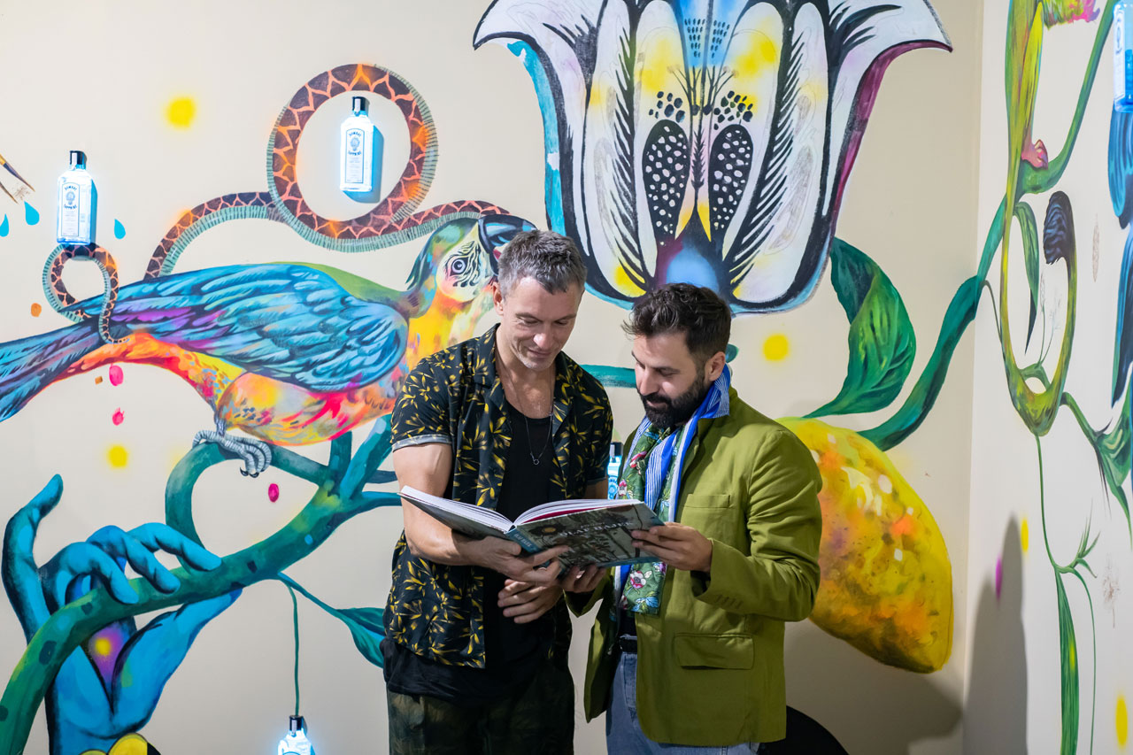 Olaf Hajek and Costas Voyatzis during the CANVAS event by Bombay Sapphire, London, July 2018. Installattion view by Elias Joidos © Yatzerland Ltd.