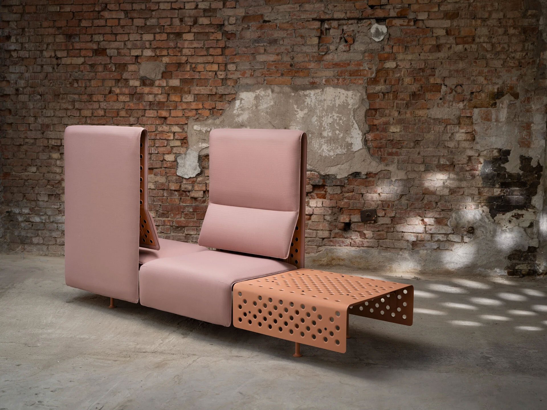 Circulus by Offecct. Designed by Mario Ferrarini, this sculptural and modular sofa invites connection, creativity, and conversation.