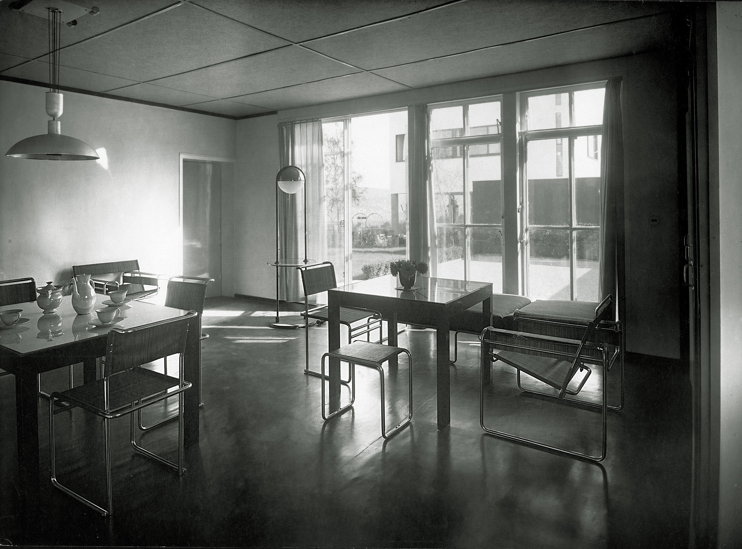 Bauhaus Dessau Вальтер Гропиус интерьеры