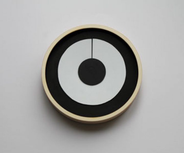 Target Clock by Simon Lumb