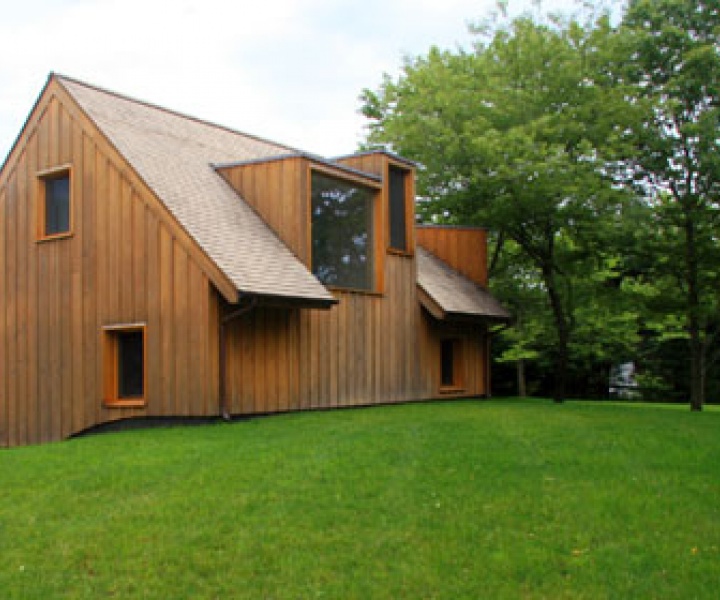 Centrifugal Villa by OBRA Architects // Southampton, NY