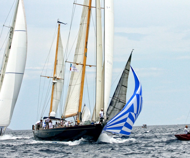 Yacht Racing In Spetses With A ‘Salty Bag’